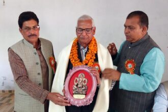 माध्यमिक शिक्षक संघ के नवनियुक्त पदाधिकारियों का शपथ ग्रहण संपन्न